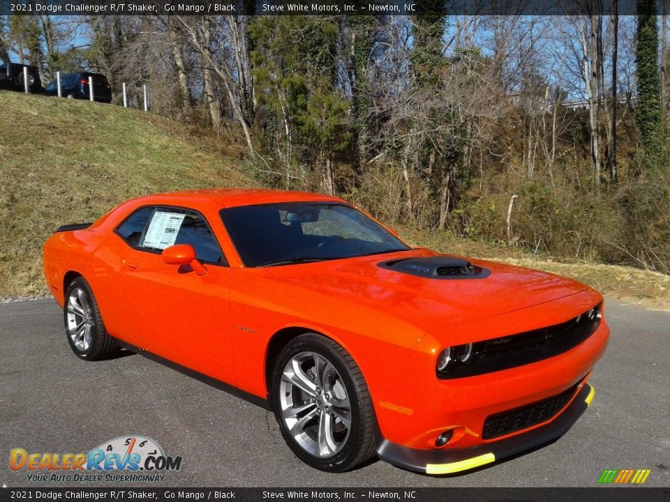 Go Mango 2021 Dodge Challenger R/T Shaker Photo #5