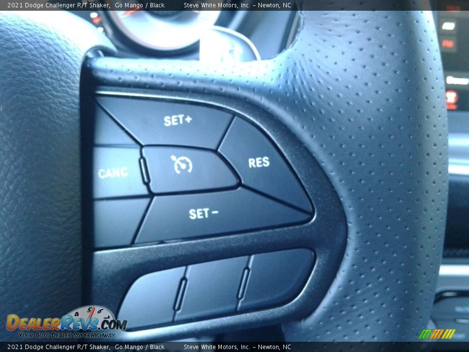 2021 Dodge Challenger R/T Shaker Steering Wheel Photo #19