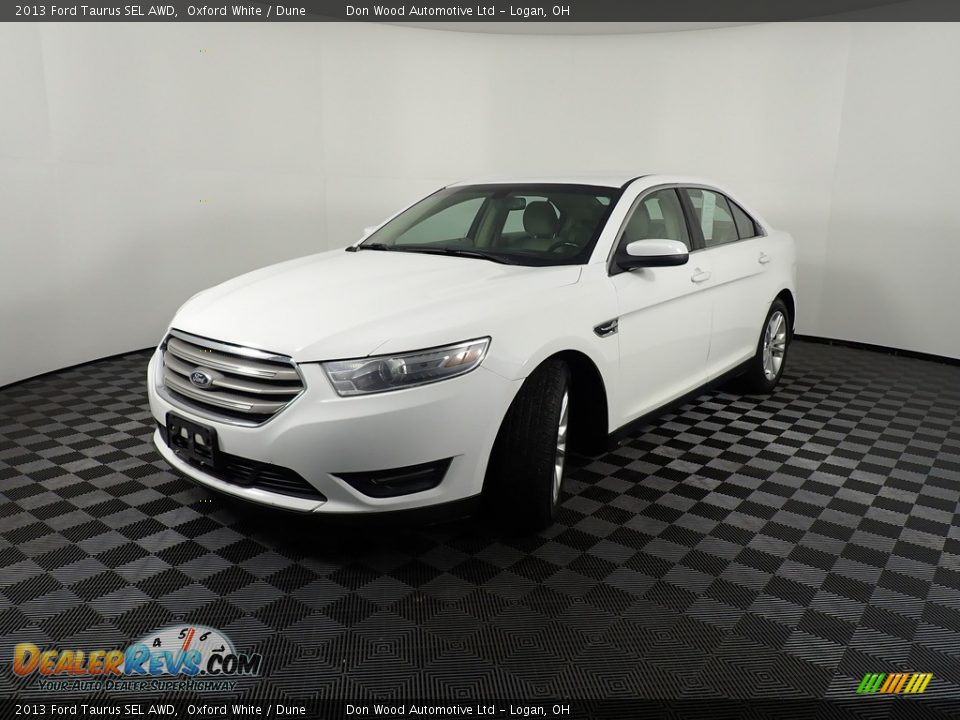 2013 Ford Taurus SEL AWD Oxford White / Dune Photo #7