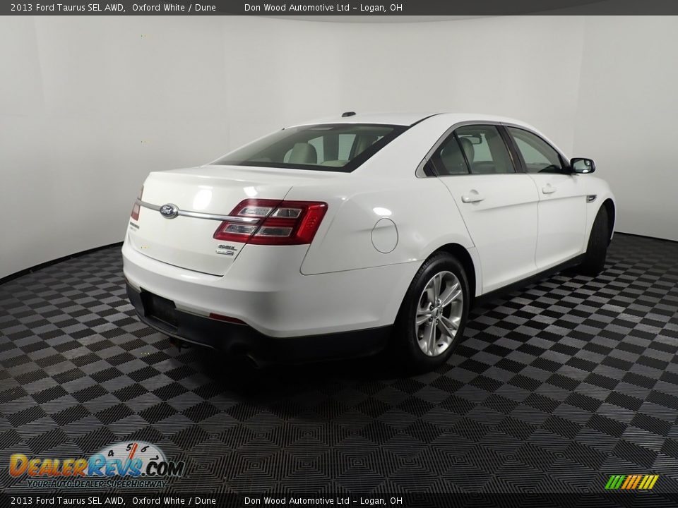 2013 Ford Taurus SEL AWD Oxford White / Dune Photo #14
