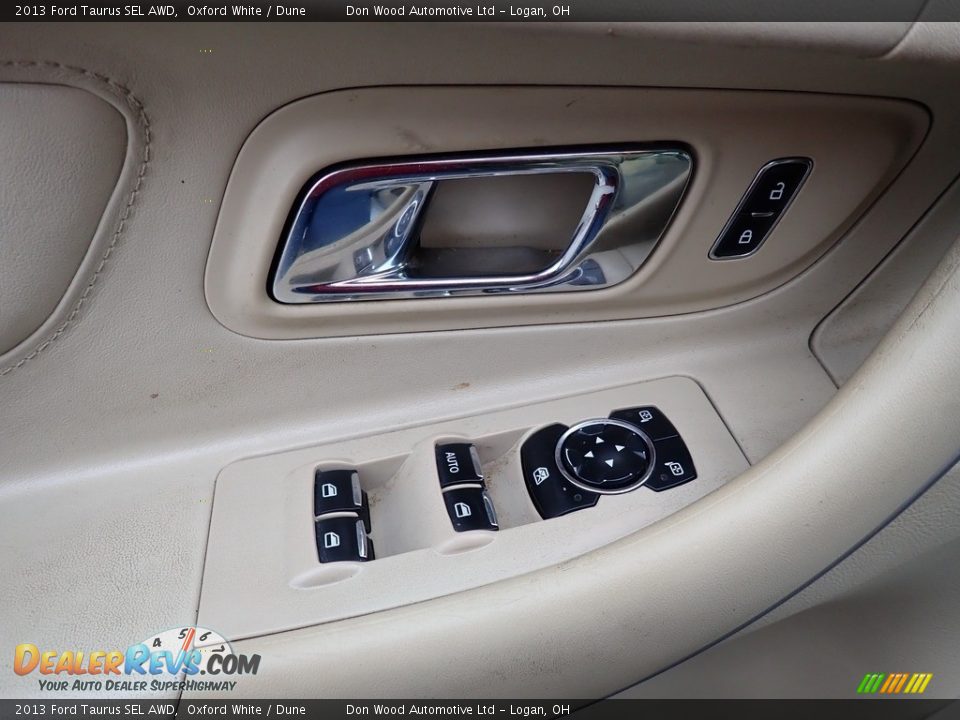 2013 Ford Taurus SEL AWD Oxford White / Dune Photo #17