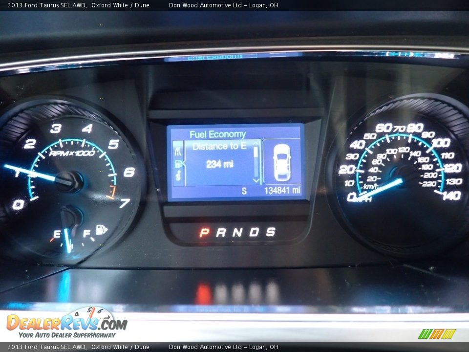 2013 Ford Taurus SEL AWD Oxford White / Dune Photo #20