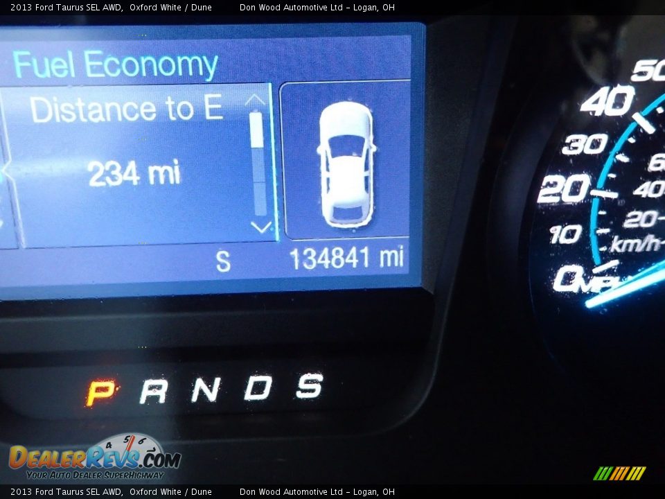 2013 Ford Taurus SEL AWD Oxford White / Dune Photo #21