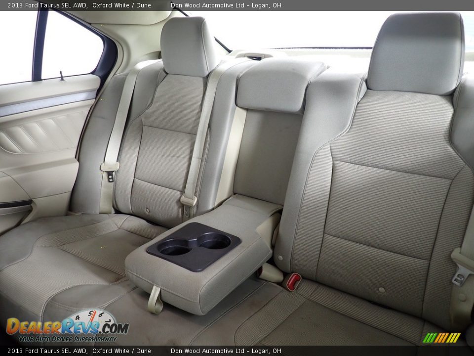 2013 Ford Taurus SEL AWD Oxford White / Dune Photo #29