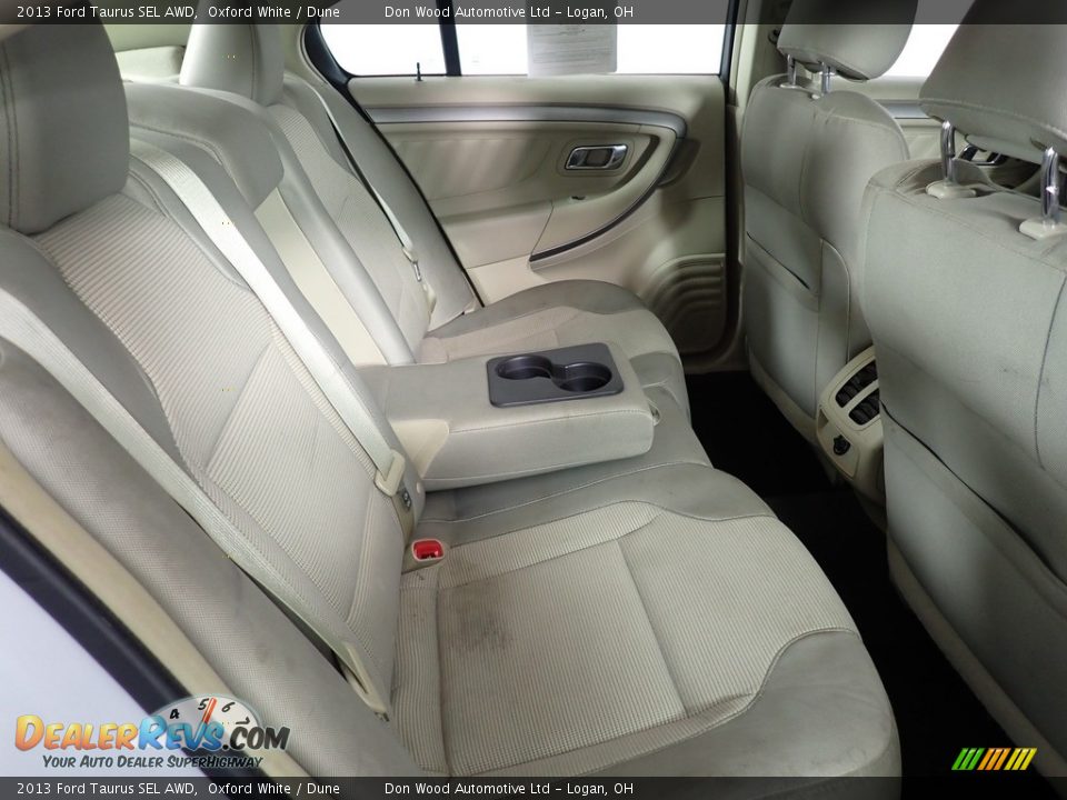 2013 Ford Taurus SEL AWD Oxford White / Dune Photo #34