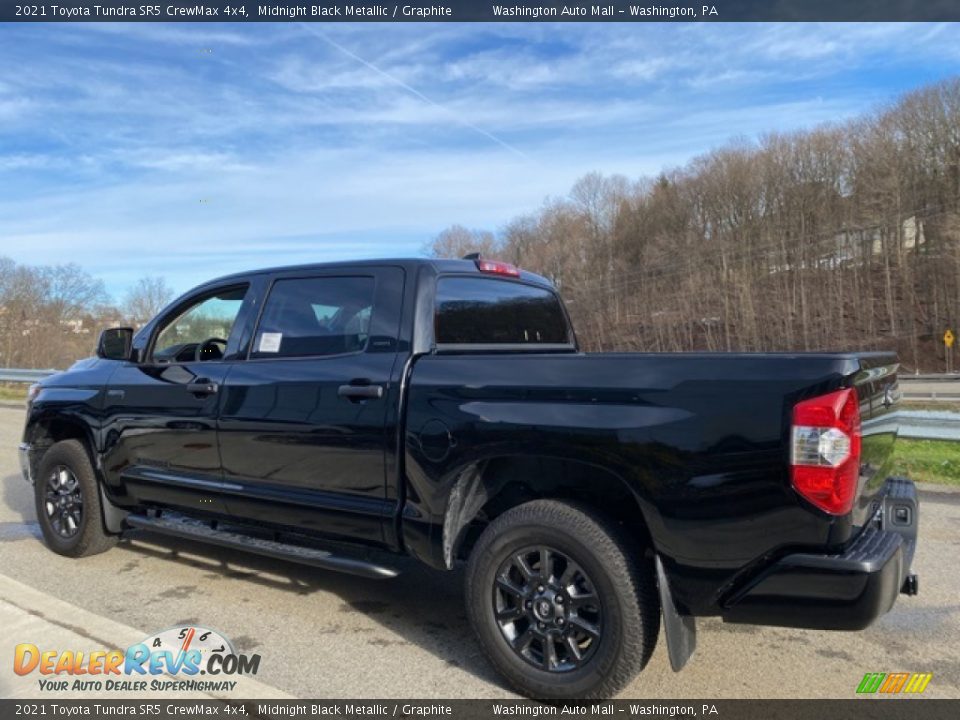 2021 Toyota Tundra SR5 CrewMax 4x4 Midnight Black Metallic / Graphite Photo #2