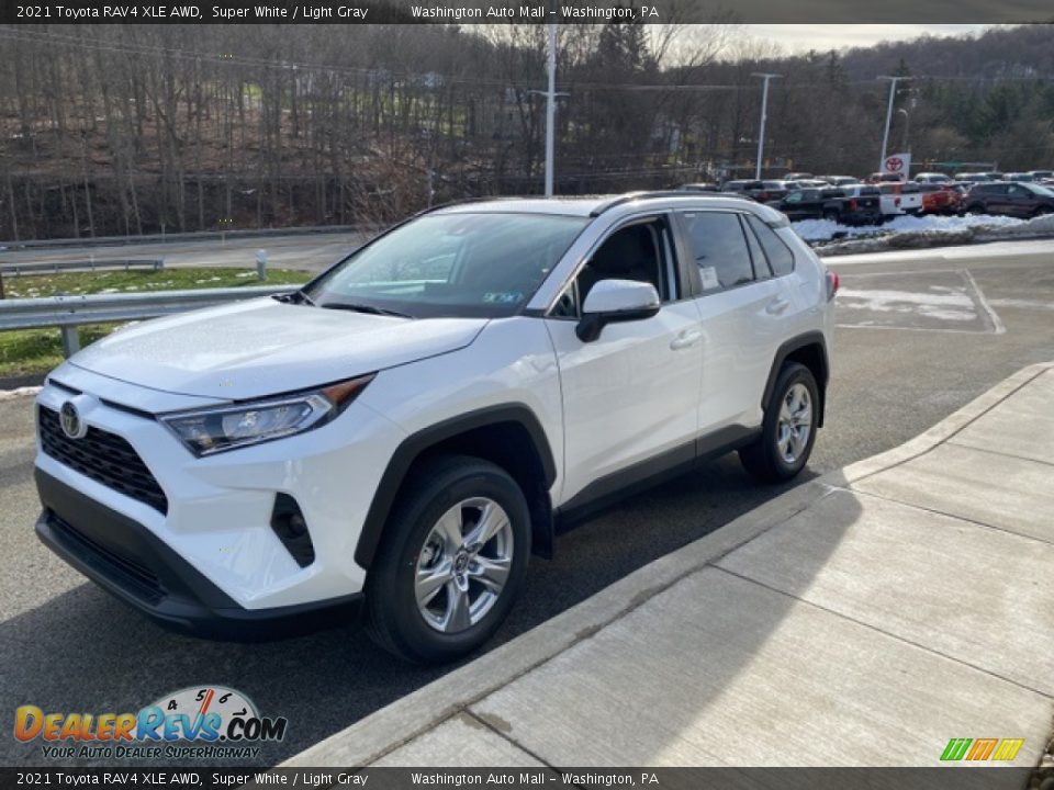 2021 Toyota RAV4 XLE AWD Super White / Light Gray Photo #13