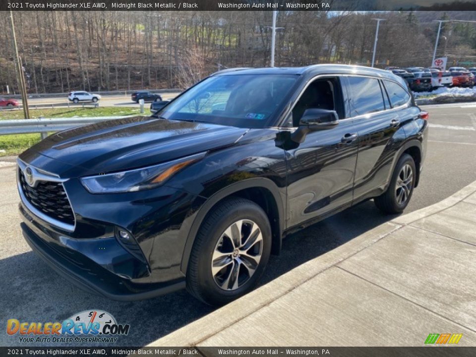 2021 Toyota Highlander XLE AWD Midnight Black Metallic / Black Photo #13