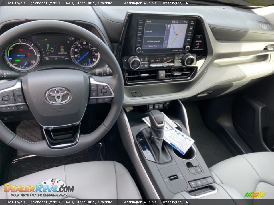 2021 Toyota Highlander Hybrid XLE AWD Moon Dust / Graphite Photo #3