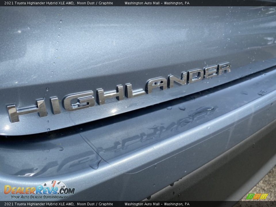 2021 Toyota Highlander Hybrid XLE AWD Moon Dust / Graphite Photo #26