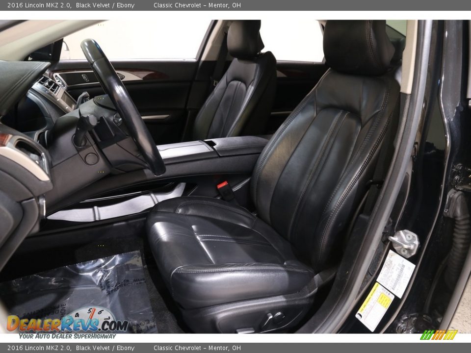 Front Seat of 2016 Lincoln MKZ 2.0 Photo #5