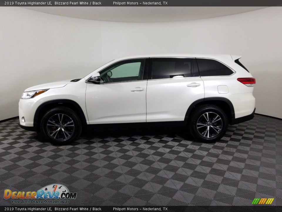 2019 Toyota Highlander LE Blizzard Pearl White / Black Photo #4