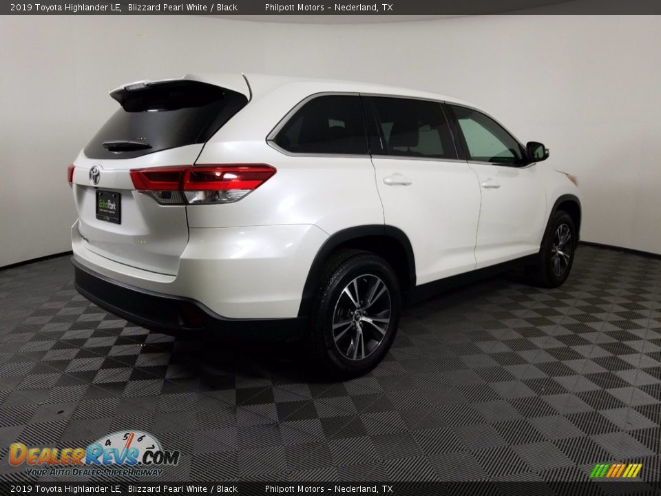 2019 Toyota Highlander LE Blizzard Pearl White / Black Photo #7