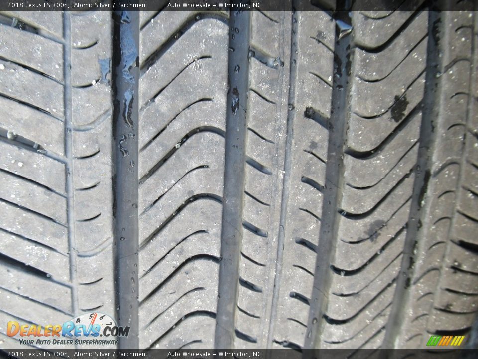 2018 Lexus ES 300h Atomic Silver / Parchment Photo #9
