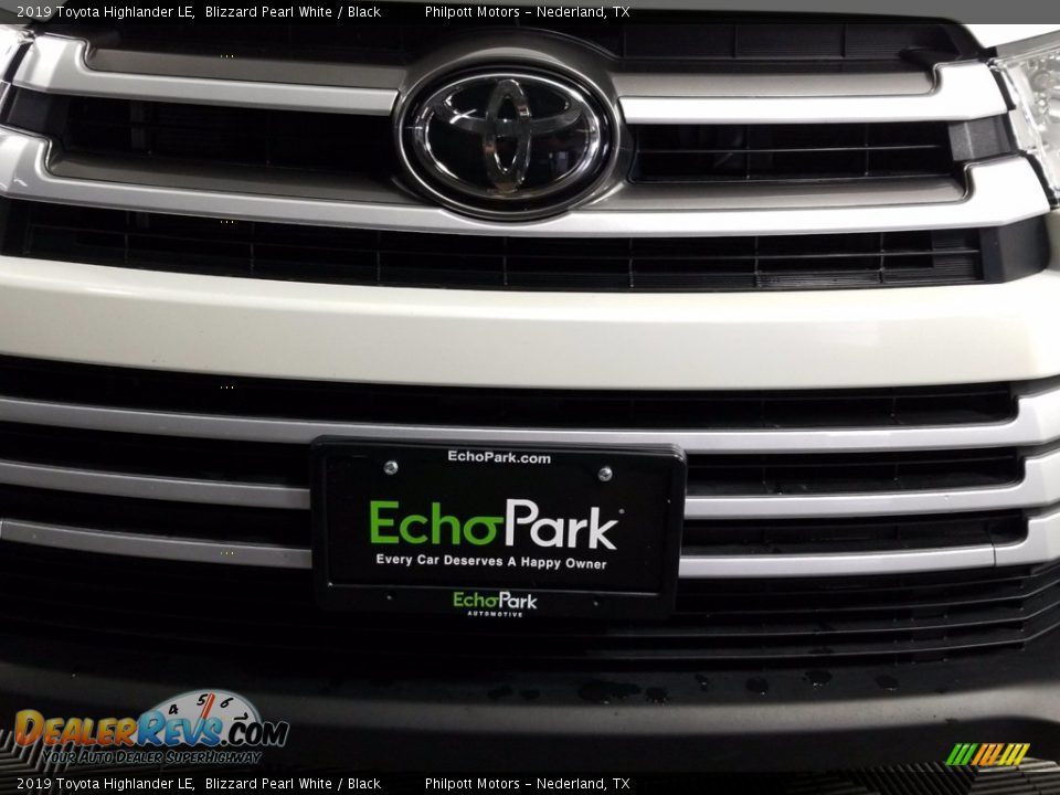 2019 Toyota Highlander LE Blizzard Pearl White / Black Photo #23