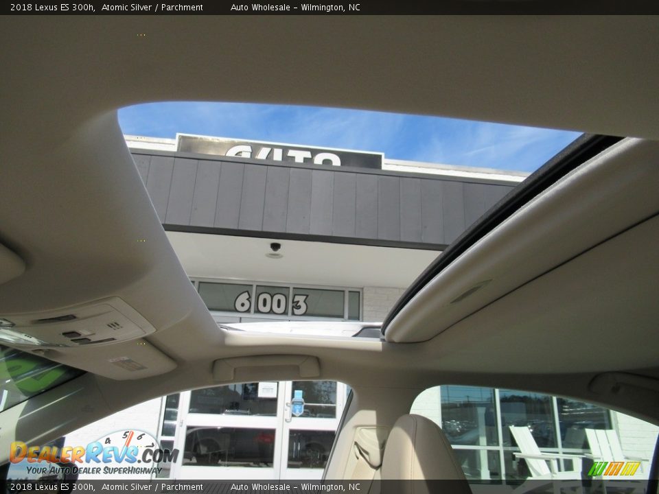 2018 Lexus ES 300h Atomic Silver / Parchment Photo #14