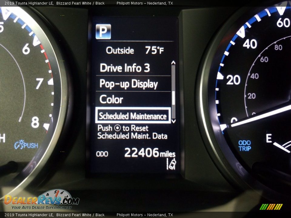 2019 Toyota Highlander LE Blizzard Pearl White / Black Photo #34