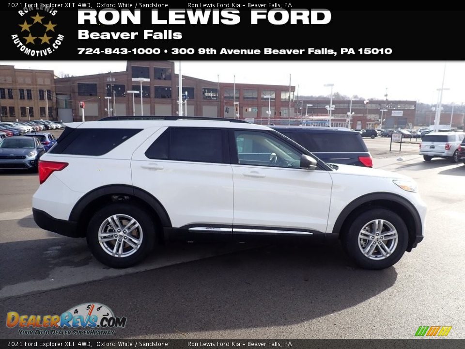 2021 Ford Explorer XLT 4WD Oxford White / Sandstone Photo #1