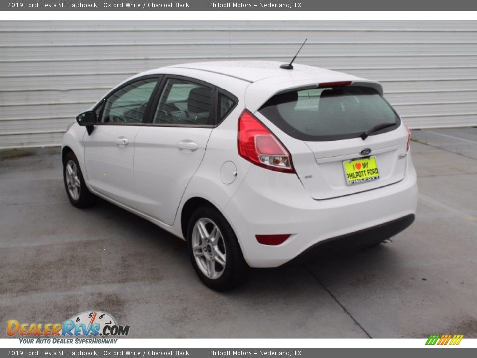 2019 Ford Fiesta SE Hatchback Oxford White / Charcoal Black Photo #6