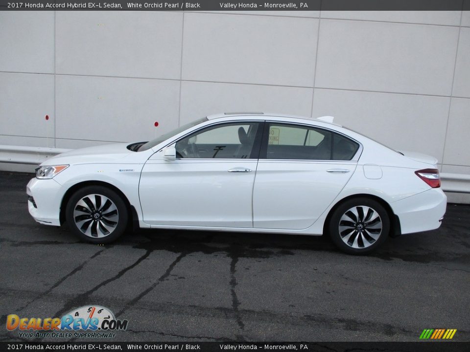 2017 Honda Accord Hybrid EX-L Sedan White Orchid Pearl / Black Photo #2