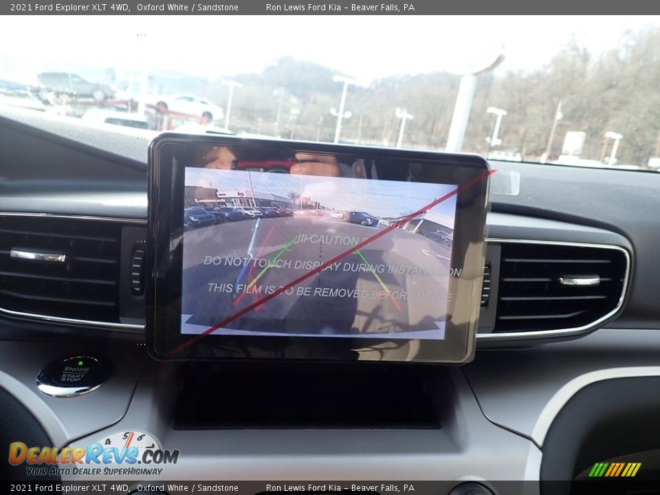 2021 Ford Explorer XLT 4WD Oxford White / Sandstone Photo #15