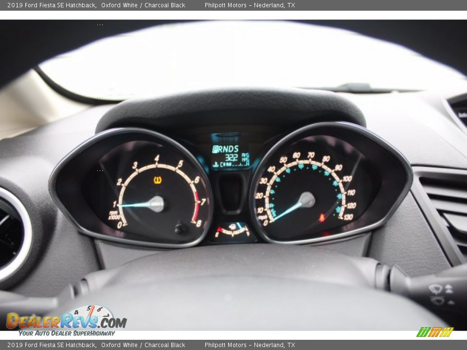 2019 Ford Fiesta SE Hatchback Oxford White / Charcoal Black Photo #14