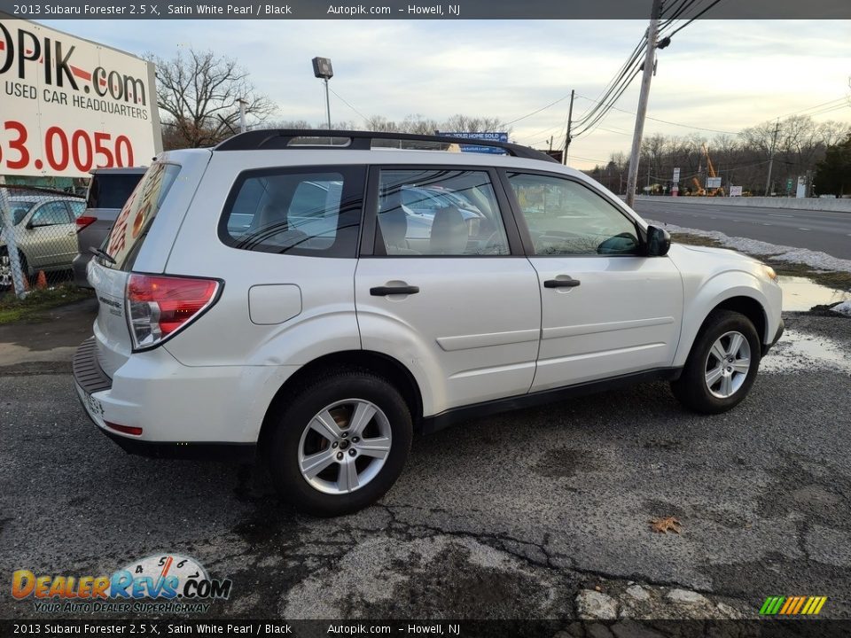 2013 Subaru Forester 2.5 X Satin White Pearl / Black Photo #3