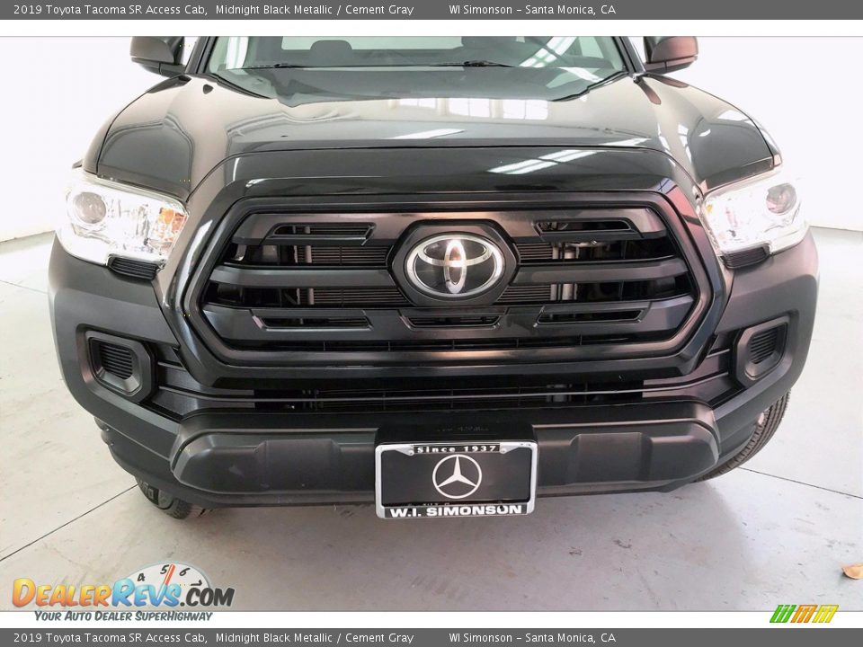 2019 Toyota Tacoma SR Access Cab Midnight Black Metallic / Cement Gray Photo #28