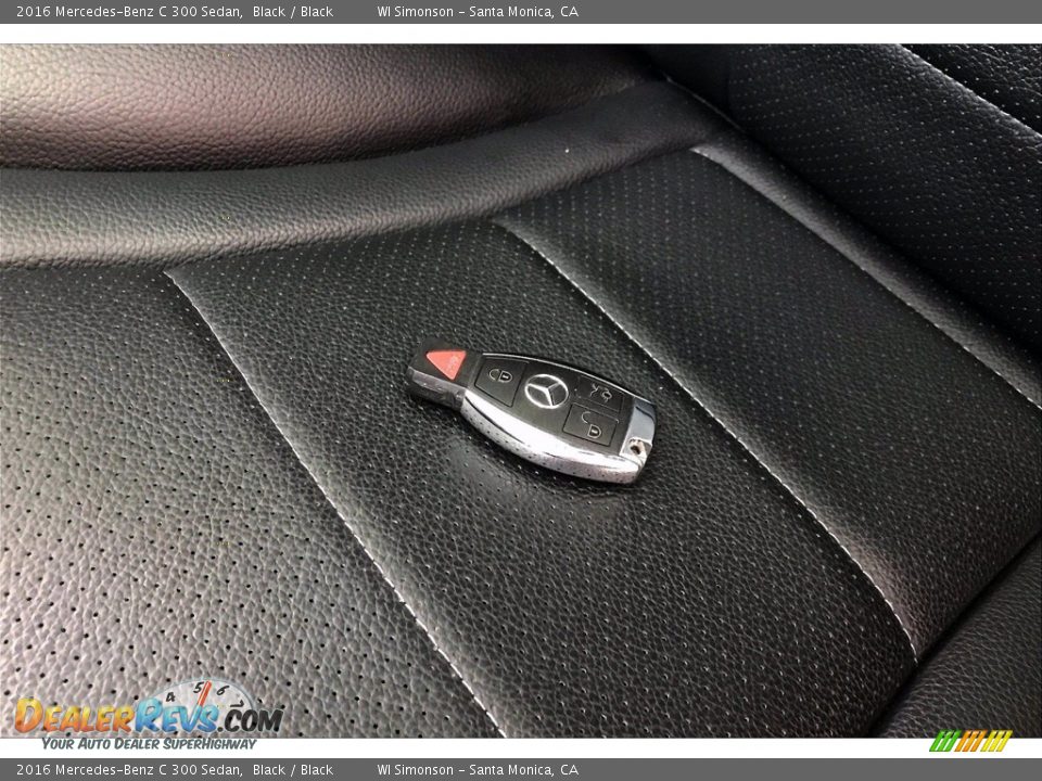 Keys of 2016 Mercedes-Benz C 300 Sedan Photo #11