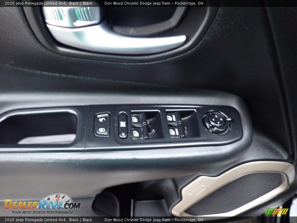 2016 Jeep Renegade Limited 4x4 Black / Black Photo #19