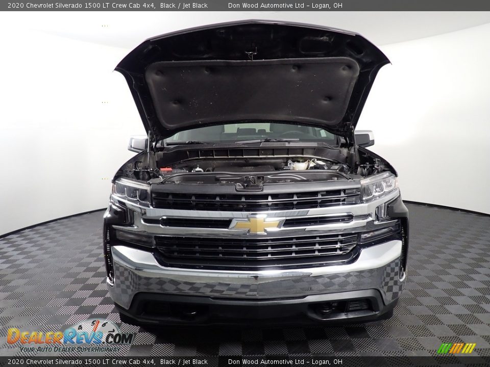 2020 Chevrolet Silverado 1500 LT Crew Cab 4x4 Black / Jet Black Photo #6