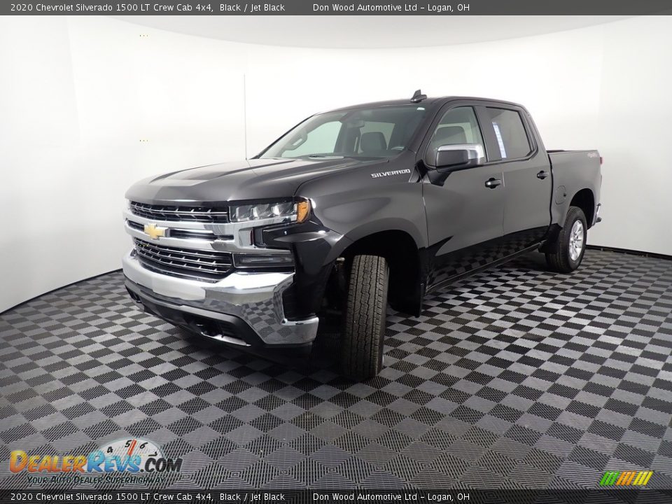 2020 Chevrolet Silverado 1500 LT Crew Cab 4x4 Black / Jet Black Photo #8