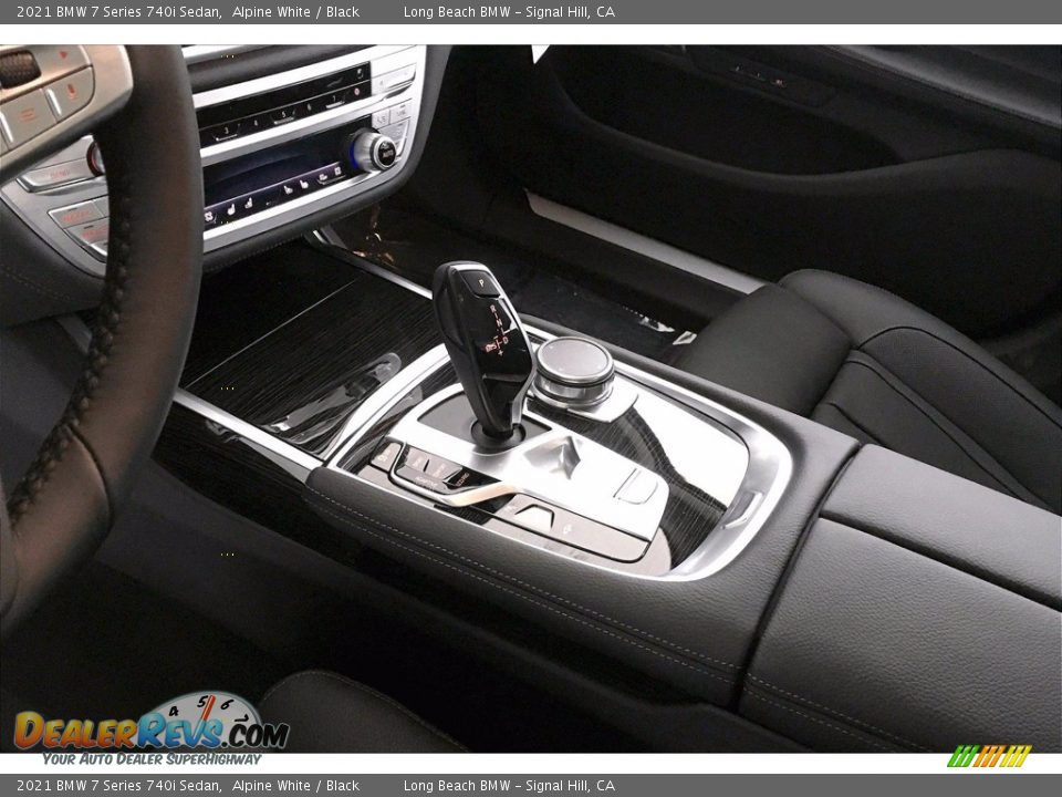 2021 BMW 7 Series 740i Sedan Alpine White / Black Photo #8