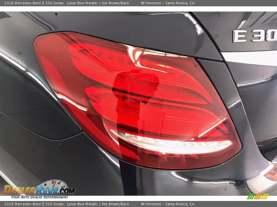 2018 Mercedes-Benz E 300 Sedan Lunar Blue Metallic / Nut Brown/Black Photo #26