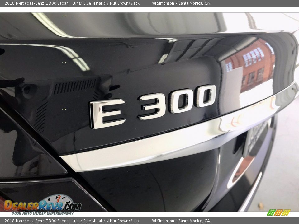 2018 Mercedes-Benz E 300 Sedan Lunar Blue Metallic / Nut Brown/Black Photo #27