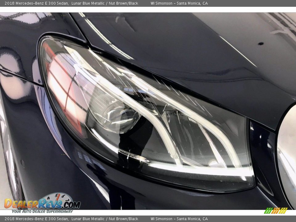 2018 Mercedes-Benz E 300 Sedan Lunar Blue Metallic / Nut Brown/Black Photo #32