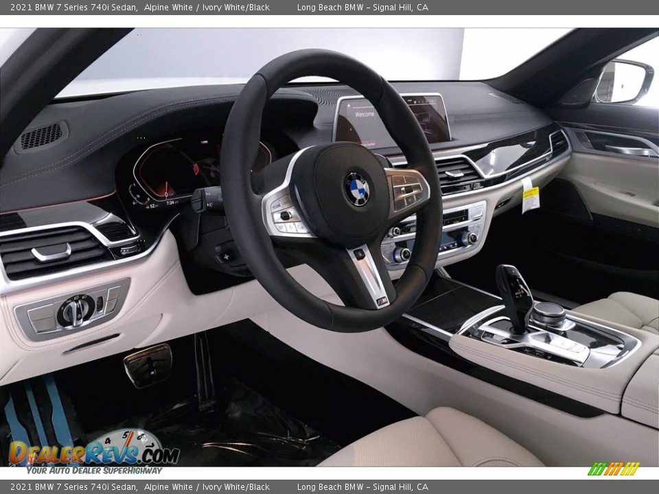 2021 BMW 7 Series 740i Sedan Alpine White / Ivory White/Black Photo #7