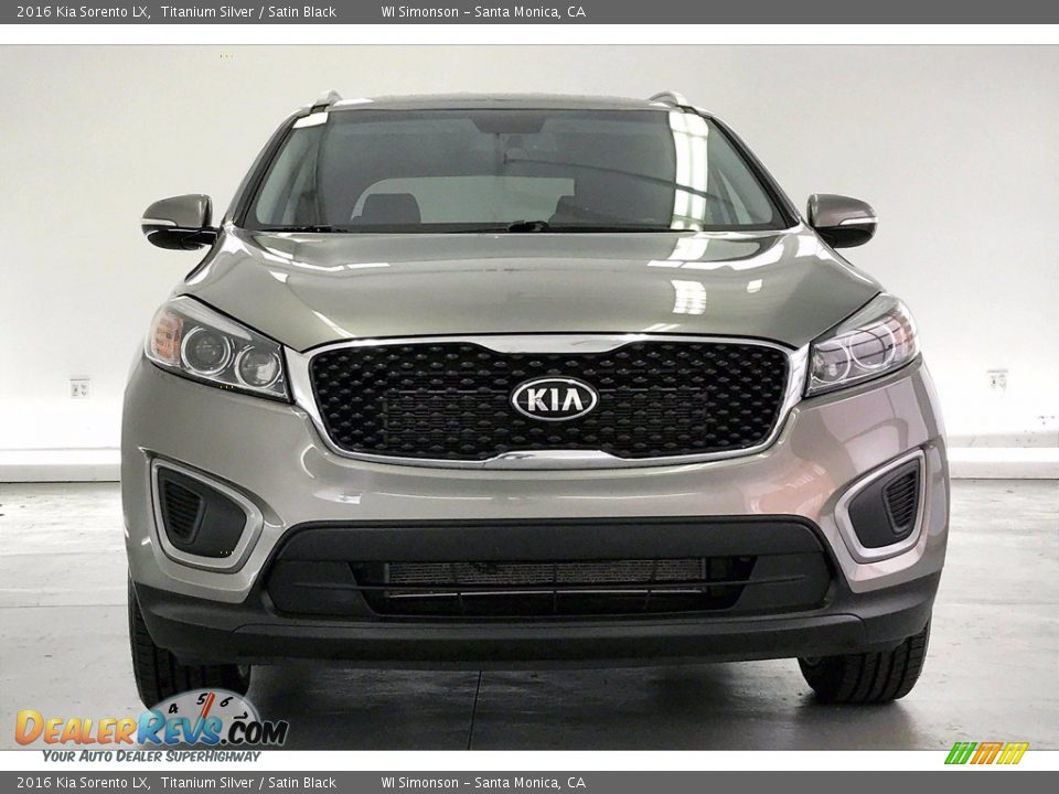 2016 Kia Sorento LX Titanium Silver / Satin Black Photo #2