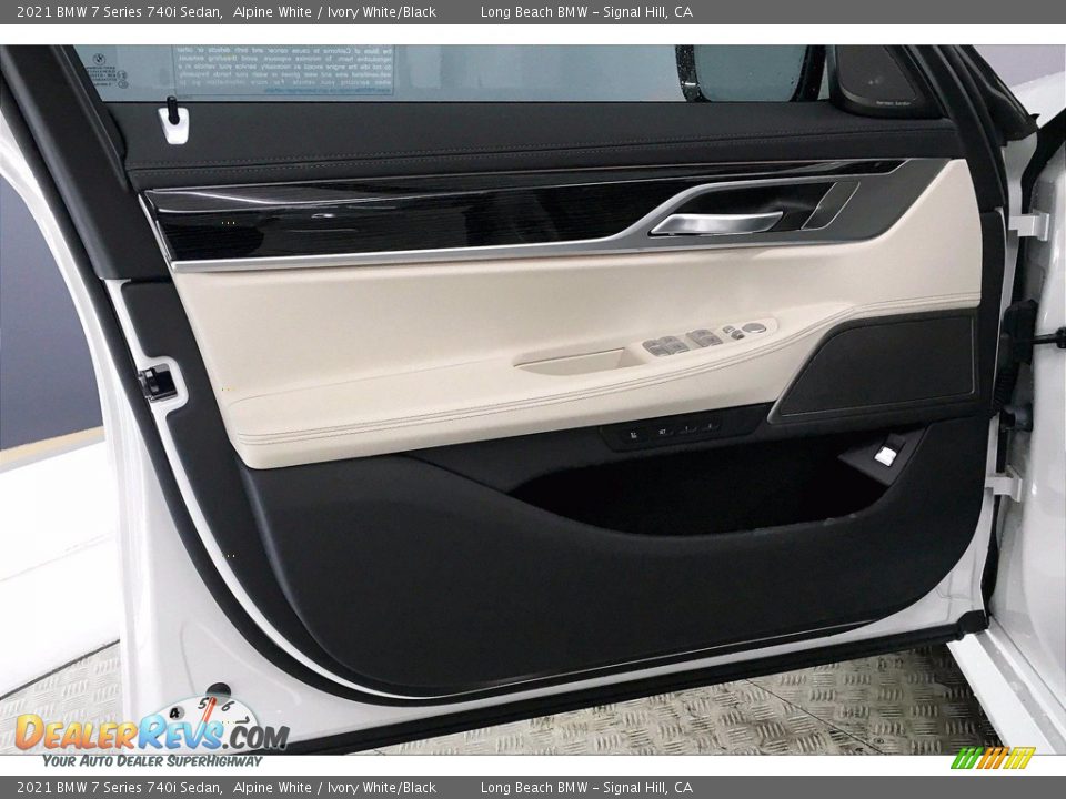 2021 BMW 7 Series 740i Sedan Alpine White / Ivory White/Black Photo #13