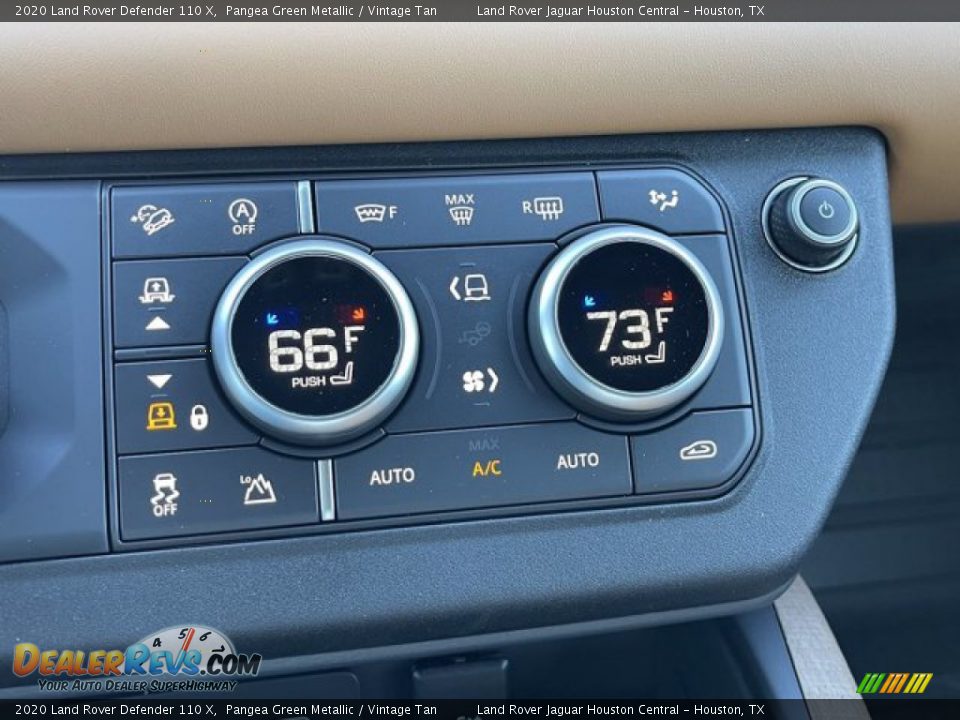 Controls of 2020 Land Rover Defender 110 X Photo #25