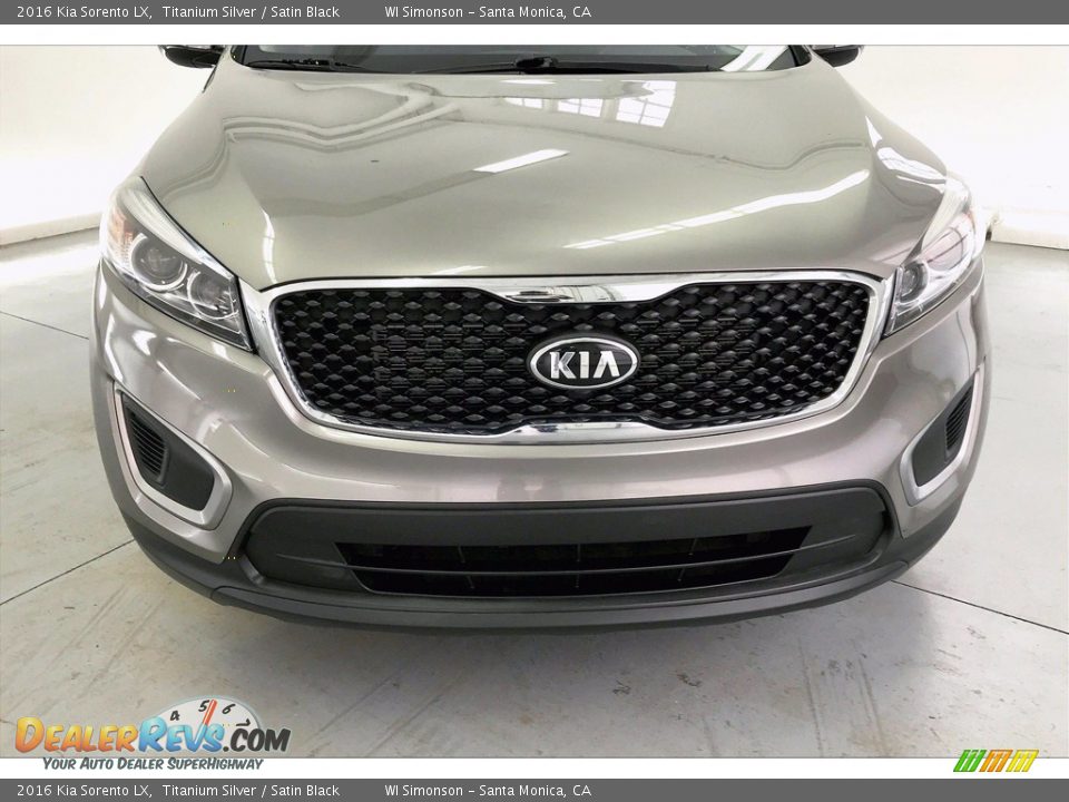 2016 Kia Sorento LX Titanium Silver / Satin Black Photo #29