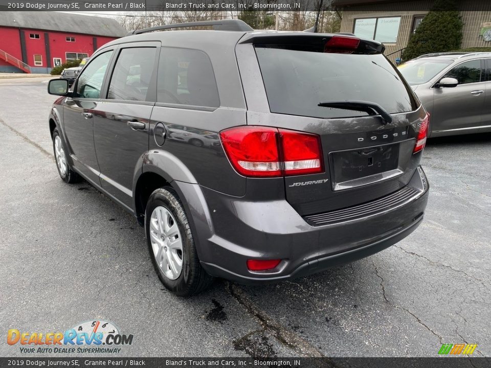 2019 Dodge Journey SE Granite Pearl / Black Photo #8