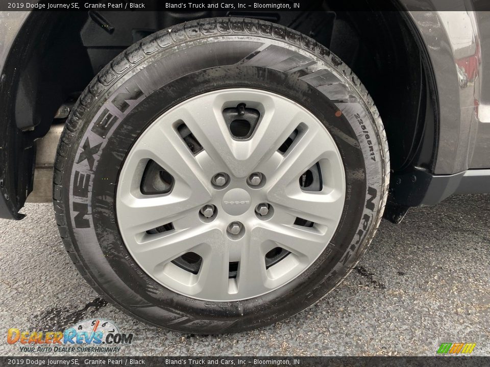 2019 Dodge Journey SE Granite Pearl / Black Photo #31