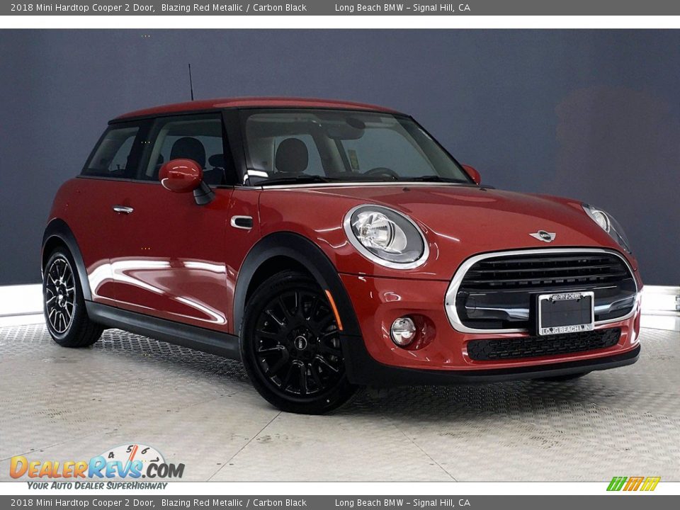 2018 Mini Hardtop Cooper 2 Door Blazing Red Metallic / Carbon Black Photo #35