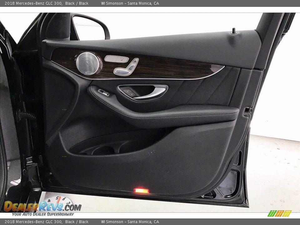 2018 Mercedes-Benz GLC 300 Black / Black Photo #27