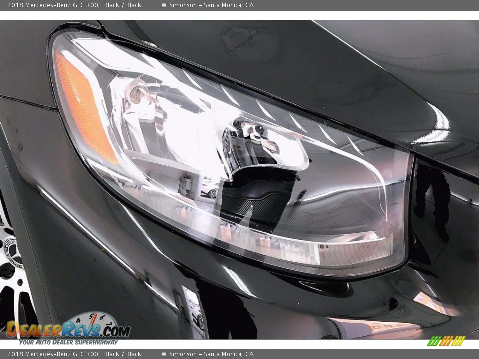 2018 Mercedes-Benz GLC 300 Black / Black Photo #28