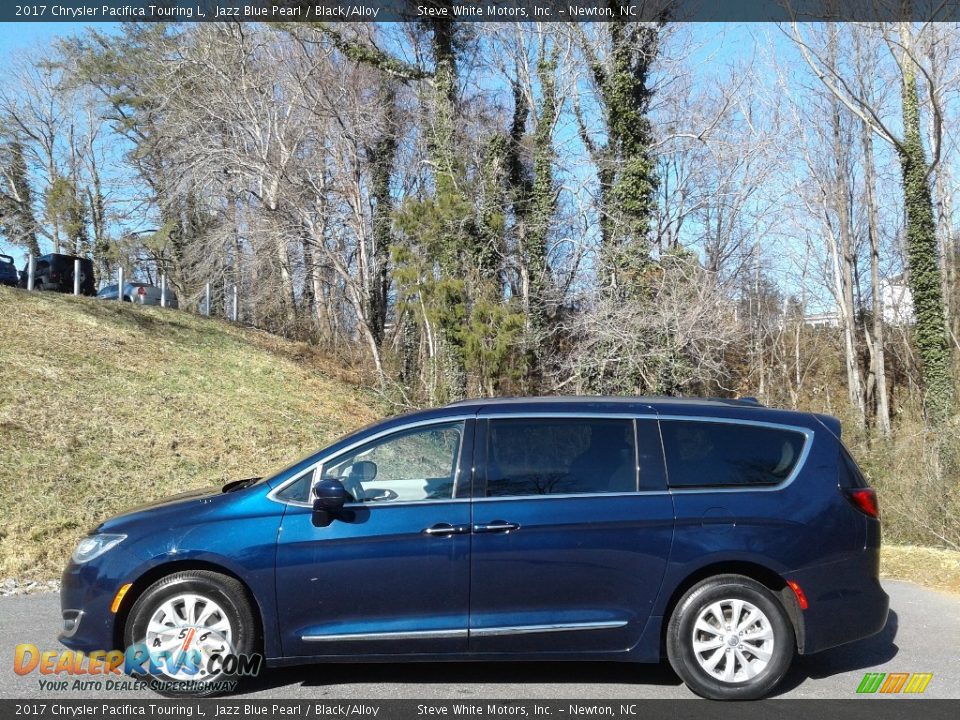 2017 Chrysler Pacifica Touring L Jazz Blue Pearl / Black/Alloy Photo #1