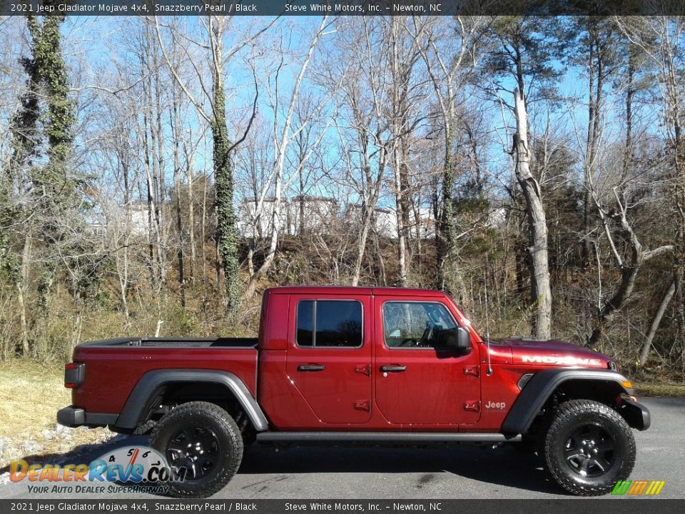 2021 Jeep Gladiator Mojave 4x4 Snazzberry Pearl / Black Photo #5