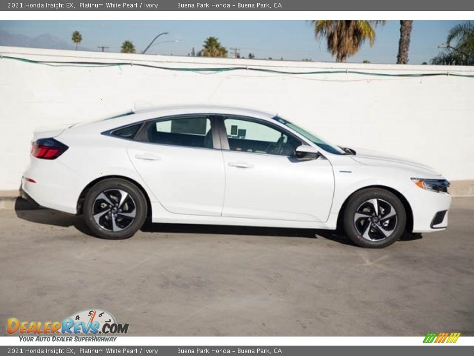 2021 Honda Insight EX Platinum White Pearl / Ivory Photo #10