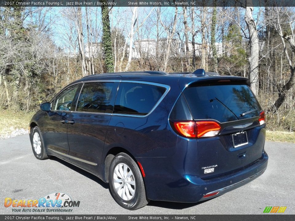 2017 Chrysler Pacifica Touring L Jazz Blue Pearl / Black/Alloy Photo #8